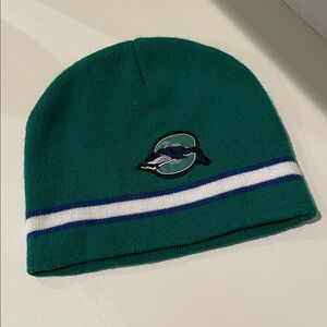 Vancouver Canucks Logo Knit Beanie with Stripe